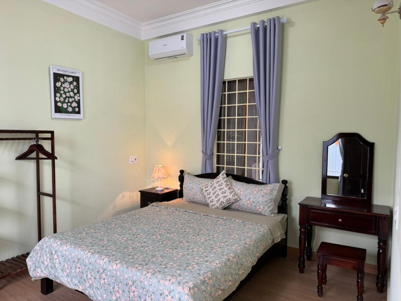 Mint Homestay Hue Buitenkant foto